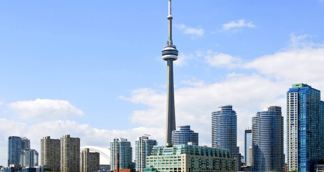 Relocating to Toronto: Tips for Moving in the Greater Toronto Area